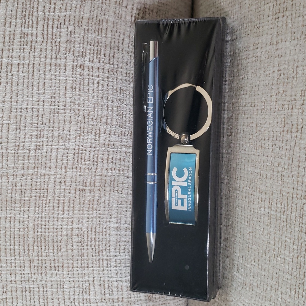 Norwegian Cruise Lines NCL EPIC Pen & Key Fob - NEW